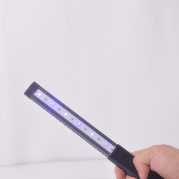 UV Light Travel Wand 3W Ultraviolet Light Sanitizer Wand Portable Disinfection Lamps with USB Charging for Household Travel and Car