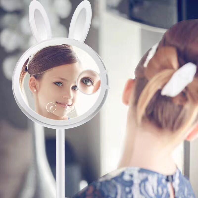 Make Up Led Lighted Vanity Mirror Tri-Fold 360 Degree Free Rotation Table Countertop Cosmetic Bathroom Mirror