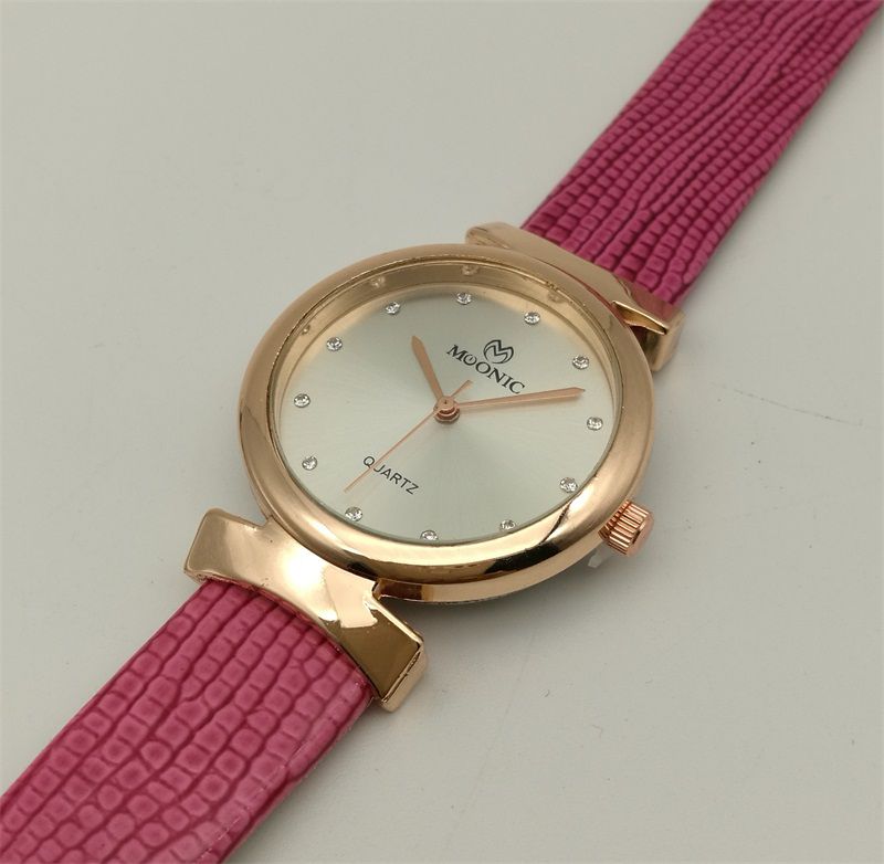 Factory Direct Quartz Watch Woman's Leather Fashion Watch Rose Gold China Guangzhou Brand MUONIC Copy Watch